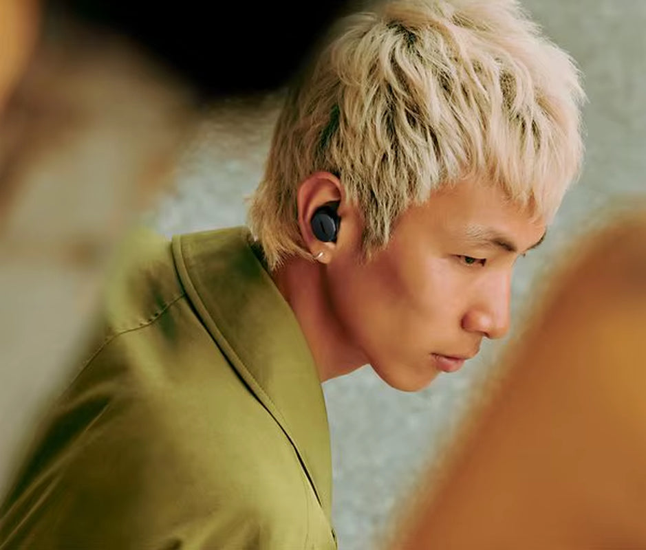 Wirelesst Noise Cancelling Earbud